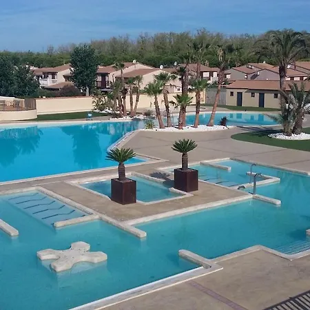 Côte D'azur: Beachside Retreat With Wi-fi & Terrace Villa Portiragnes