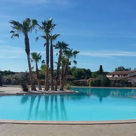 Côte D'azur: Beachside Retreat With Wi-fi & Terrace Villa Portiragnes