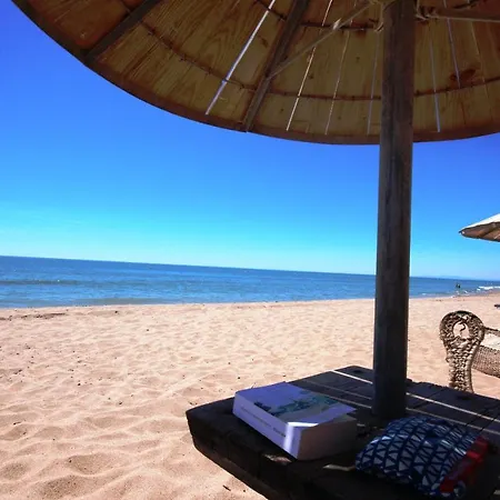 Côte D'azur: Beachside Retreat With Wi-fi & Terrace Villa *