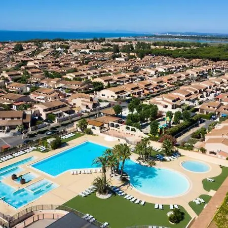Villa Côte D'azur: Beachside Retreat With Wi-fi & Terrace