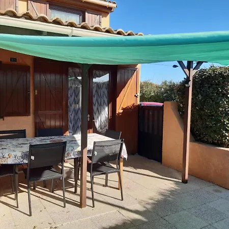 Côte D'azur: Beachside Retreat With Wi-fi & Terrace *